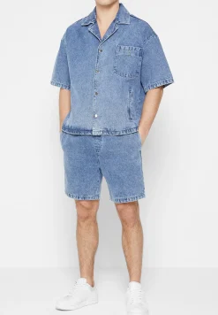 Denim Shorts - Mid^Manière De Voir New
