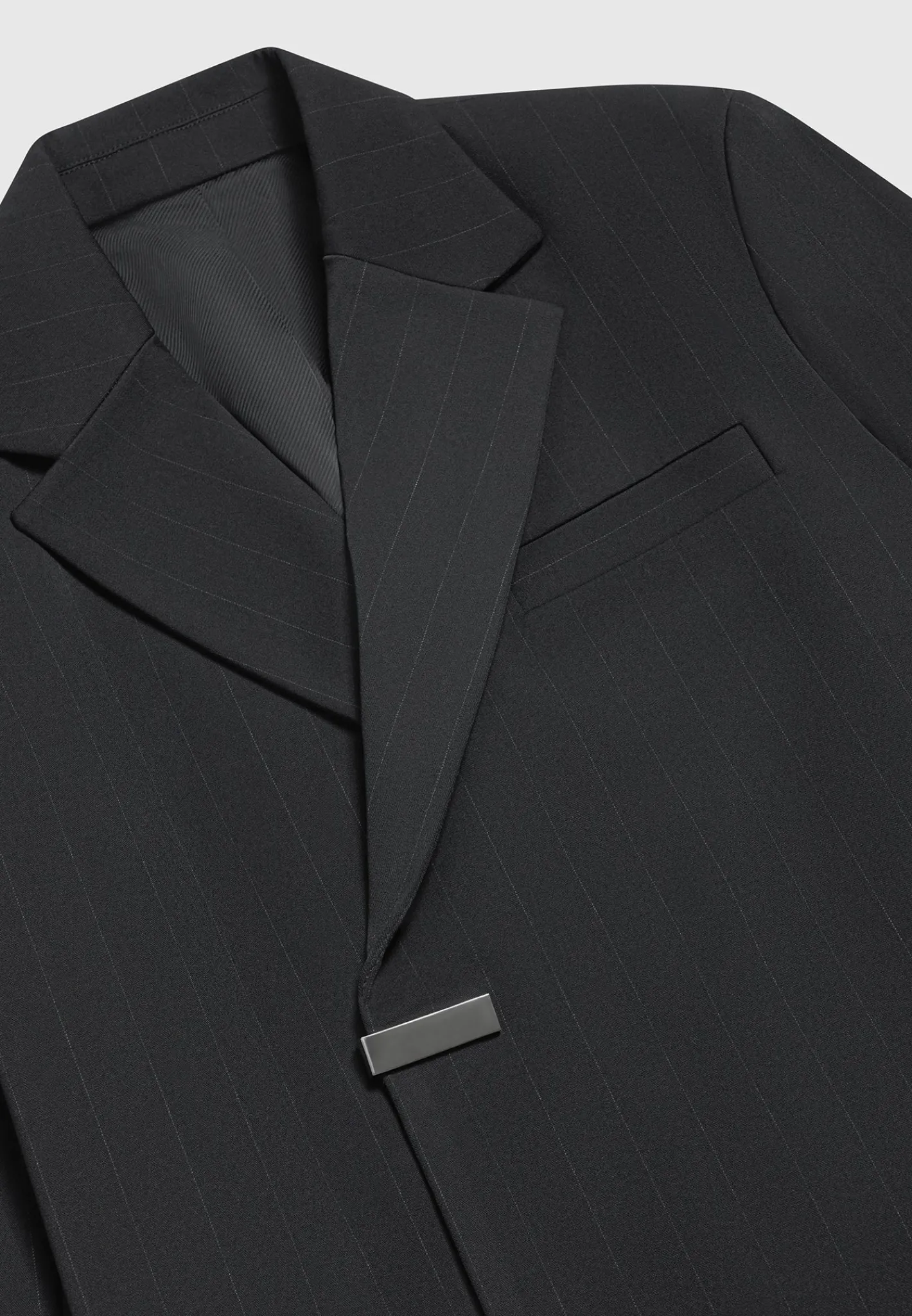 Double Breasted Pinstripe Suit Jacket -^Manière De Voir New