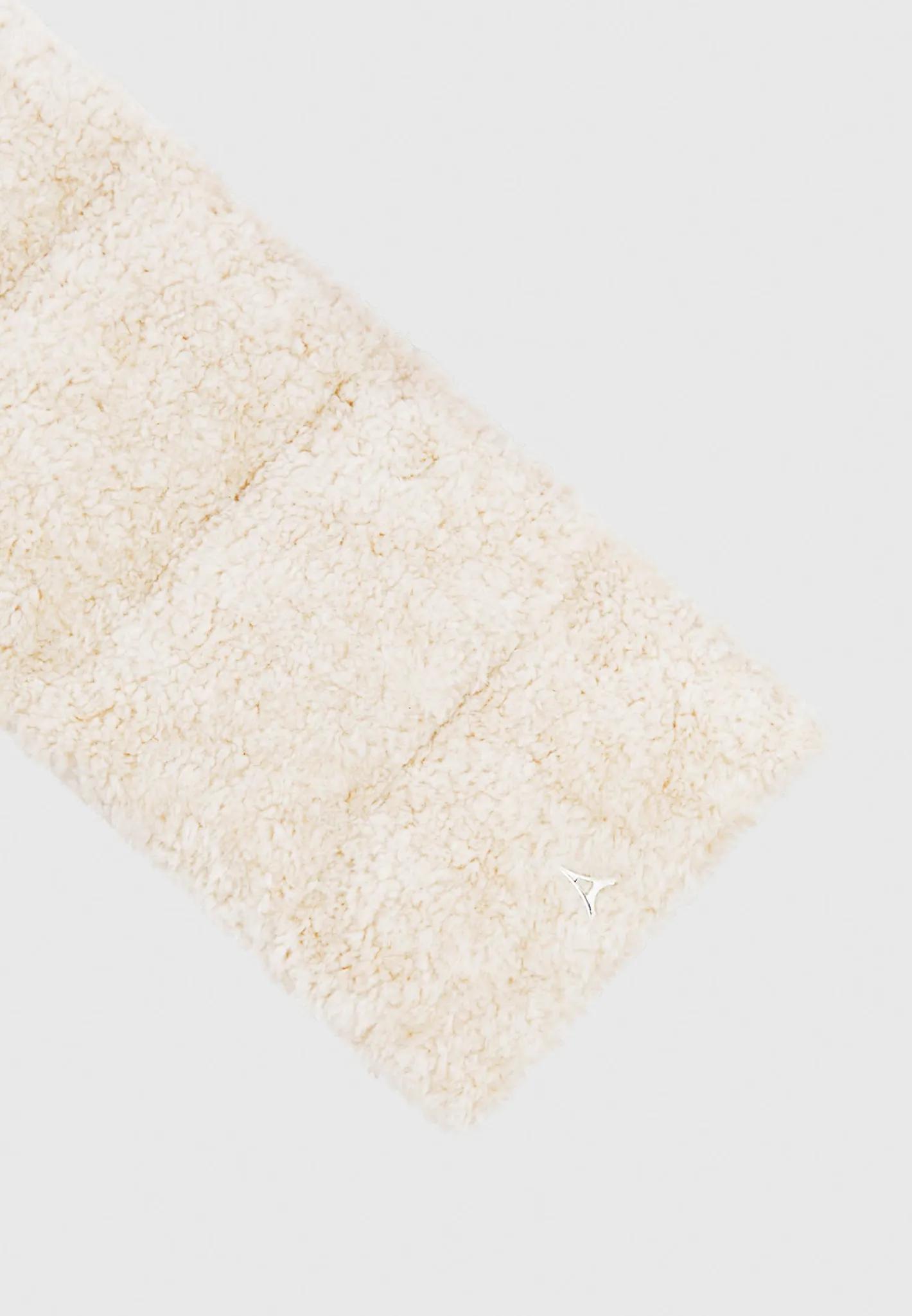 Eiffel Plush Mittens and Vegan Leather and Plush Puffer Scarf Set - Be^Manière De Voir Sale