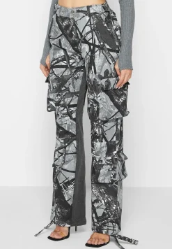 Mid Rise Camo and Denim Cargo Pants -^Manière De Voir Best