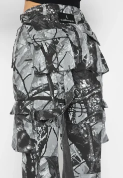 Mid Rise Camo and Denim Cargo Pants -^Manière De Voir Best