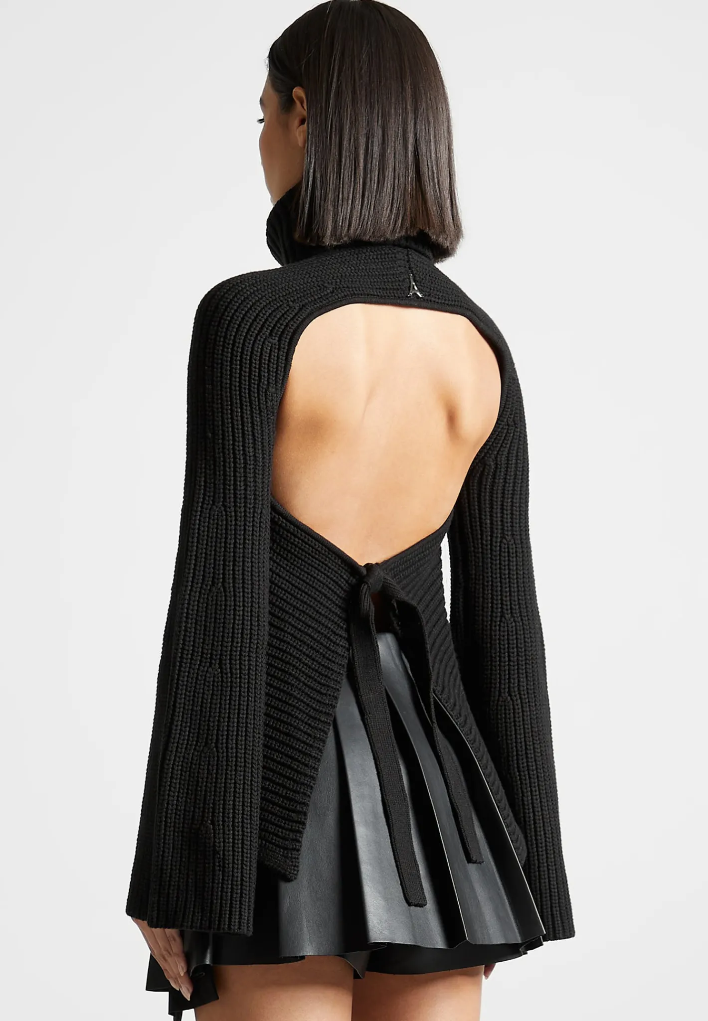 Open Back Knit Roll Neck Jumper -^Manière De Voir New