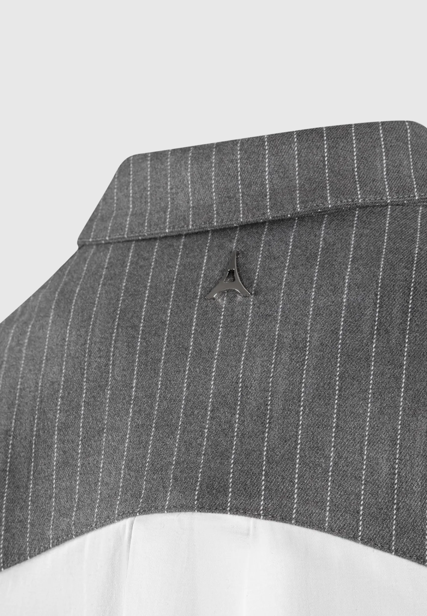 Pinstripe Contrast Cropped Shirt - Grey^Manière De Voir New