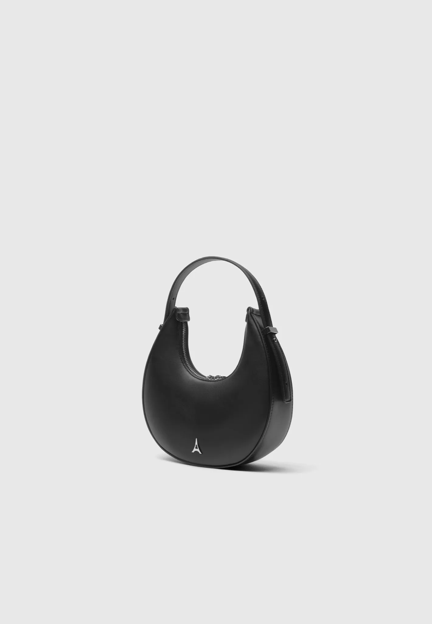 Round Vegan Leather Bag -^Manière De Voir Online