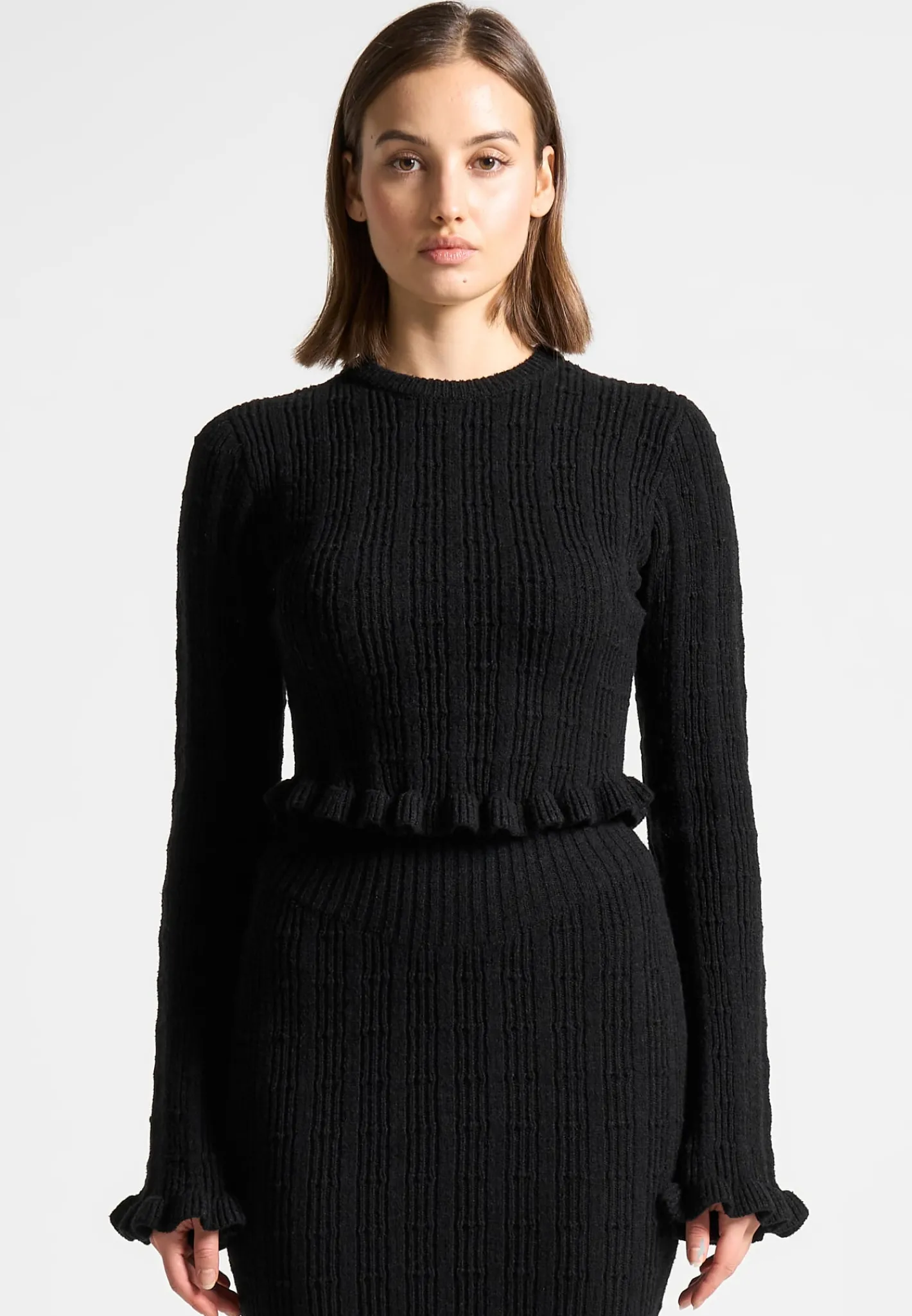Ruffle Hem Ribbed Knit Top -^Manière De Voir New
