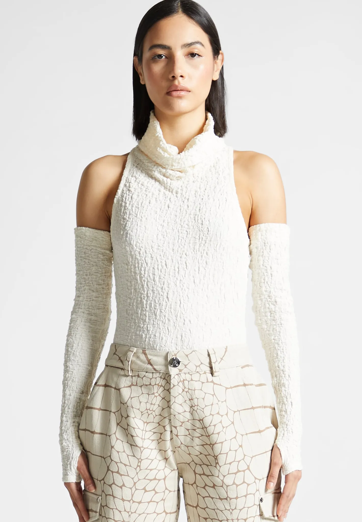 Seersucker Cowl Neck Bodysuit -^Manière De Voir Sale