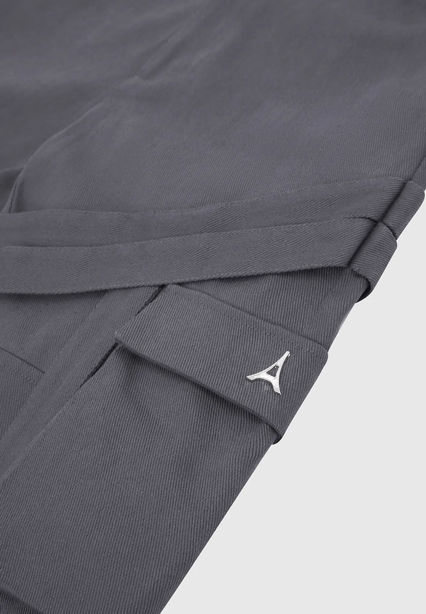 Strap Detail Cargo Pants -^Manière De Voir New