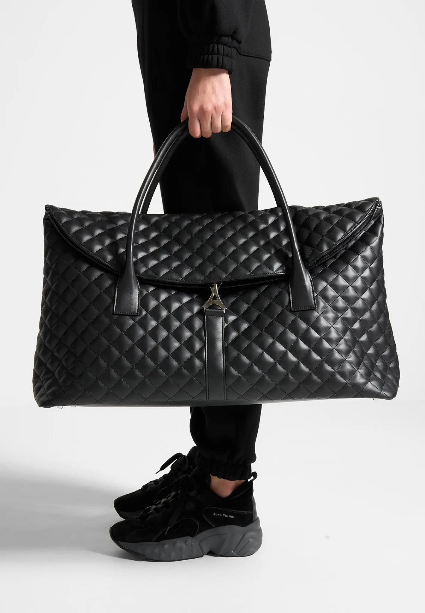 Vegan Leather Diamond Quilted Travel Bag -^Manière De Voir Hot